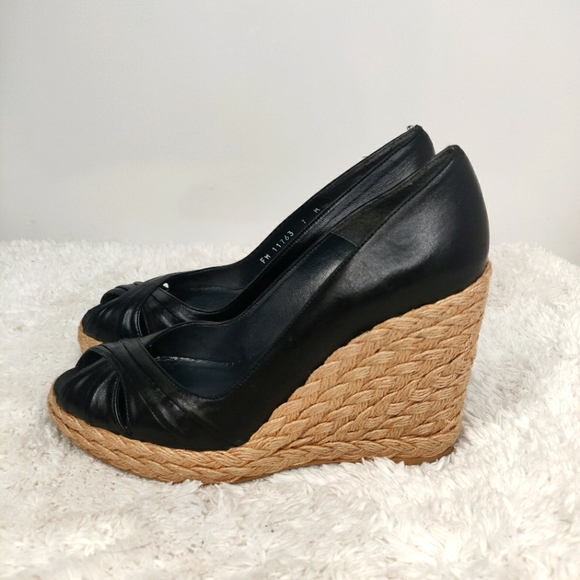Stuart weitzman espadrille wedge sz 7